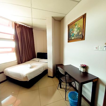 Mb Budget Hotel Kota Kinabalu Extérieur photo