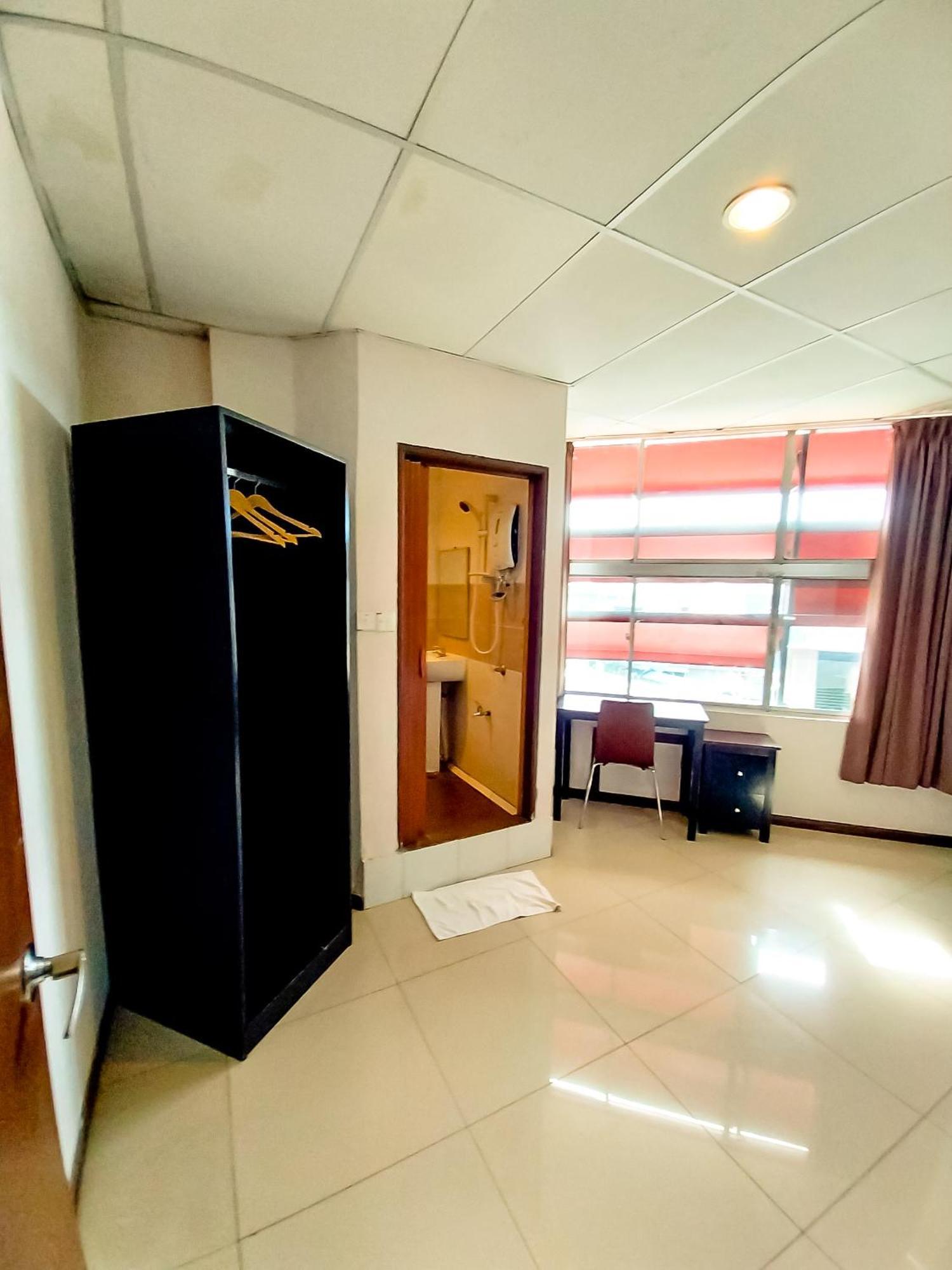 Mb Budget Hotel Kota Kinabalu Extérieur photo