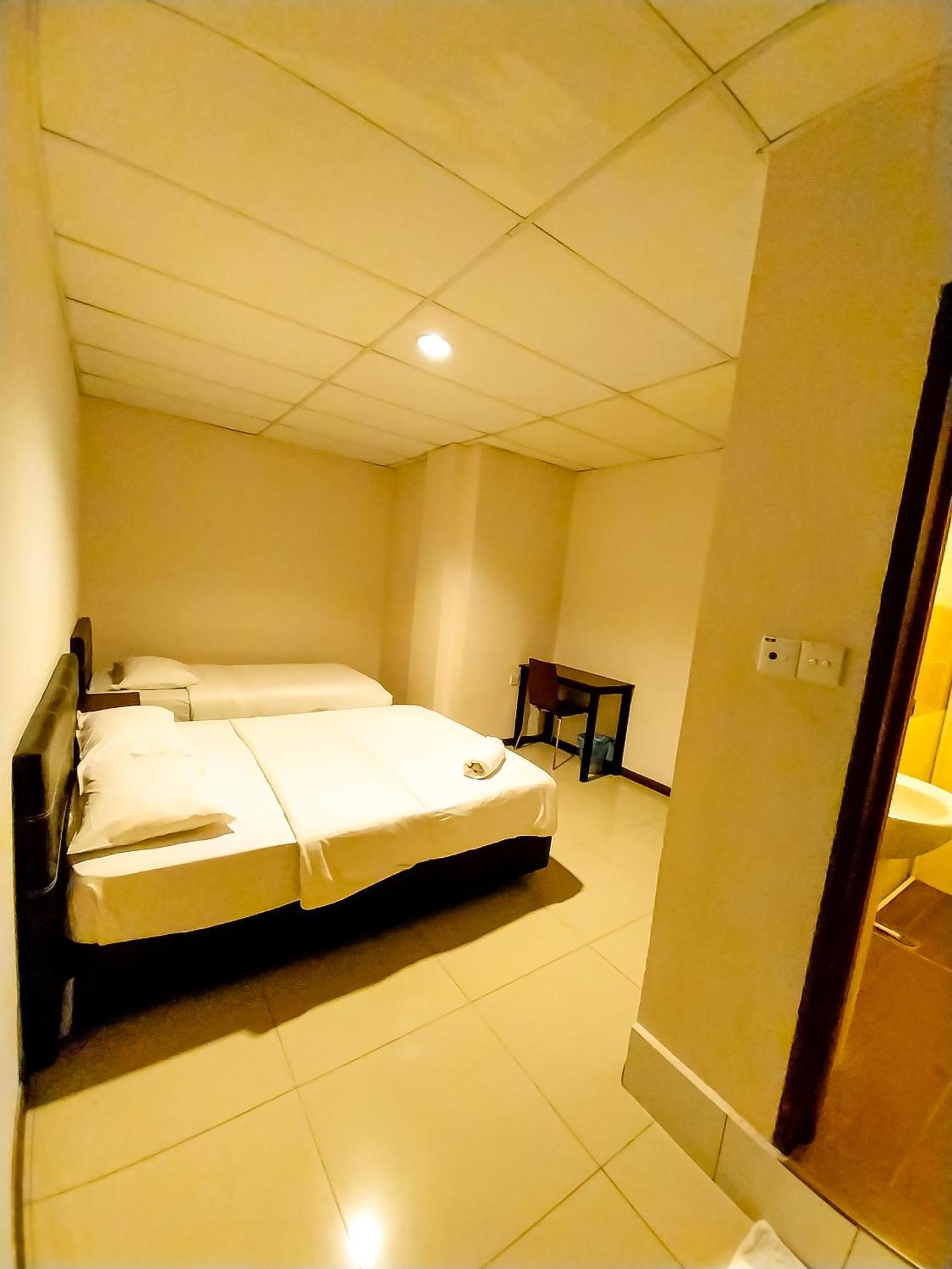 Mb Budget Hotel Kota Kinabalu Extérieur photo